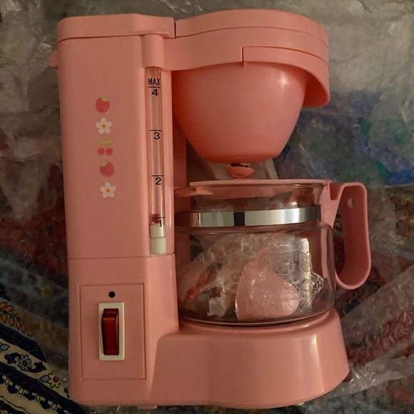 COFFEE MAKER - Picture 1 of 1